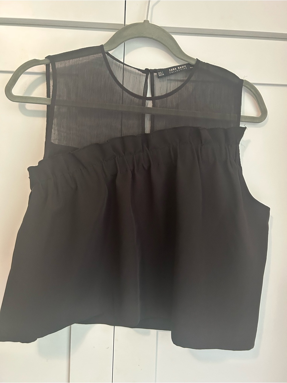 Zara Black Sleeveless Sheer Yoke Camisole